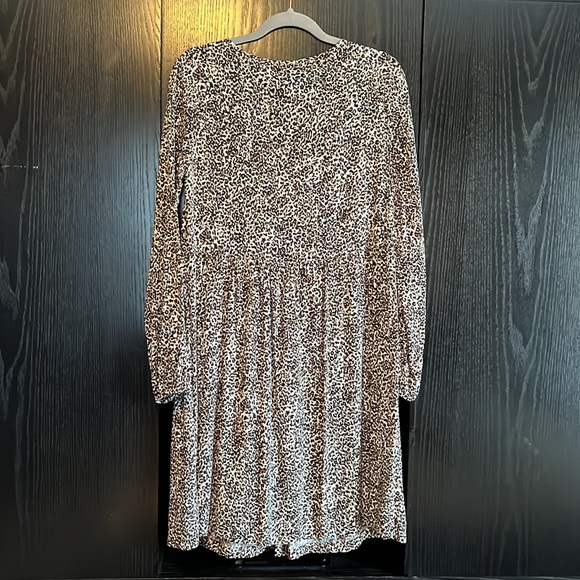 Old navy animal print dress medium tall - Picture 2 of 5